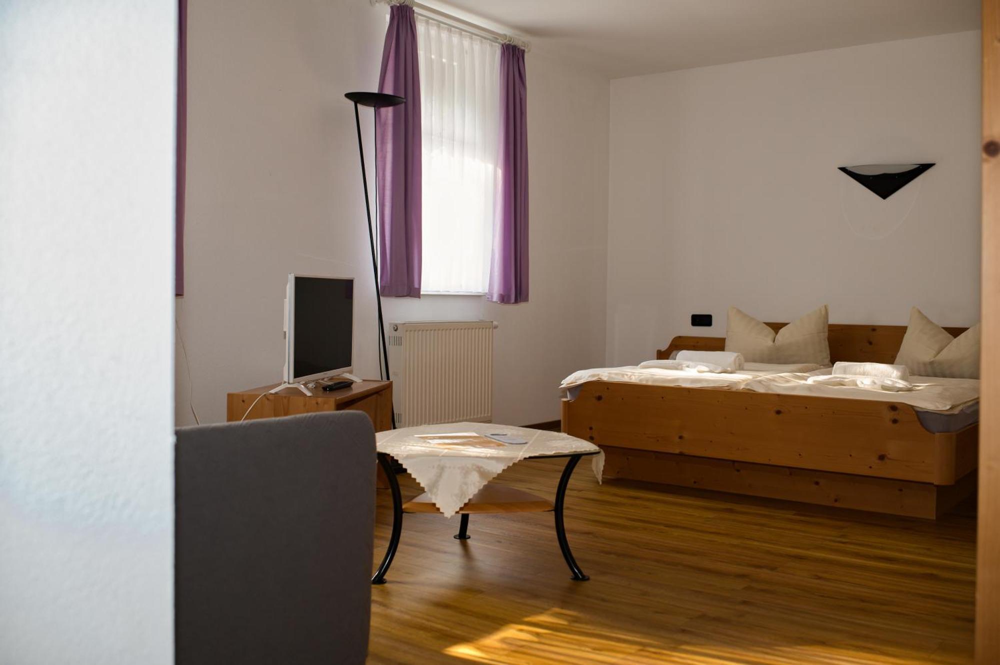 Romhild Hotel Waldhaus מראה חיצוני תמונה