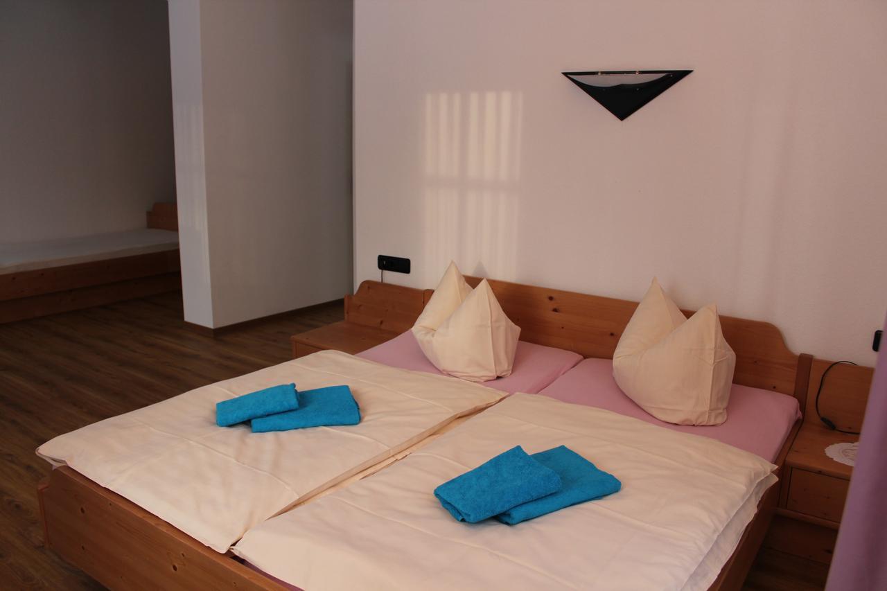 Romhild Hotel Waldhaus מראה חיצוני תמונה